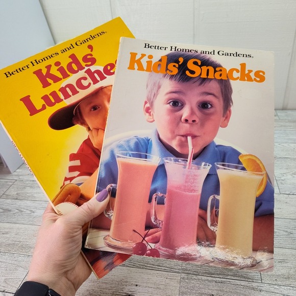 1980s Kids Lunches Snacks Cookbook Lot of 2 Vtg Better Homes and Gardens Recipes - Picture 1 of 16